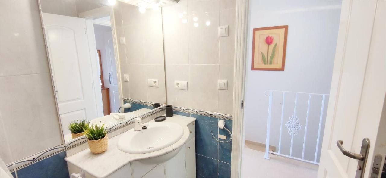 Apartamento La Giralda By Denia Costa Екстер'єр фото
